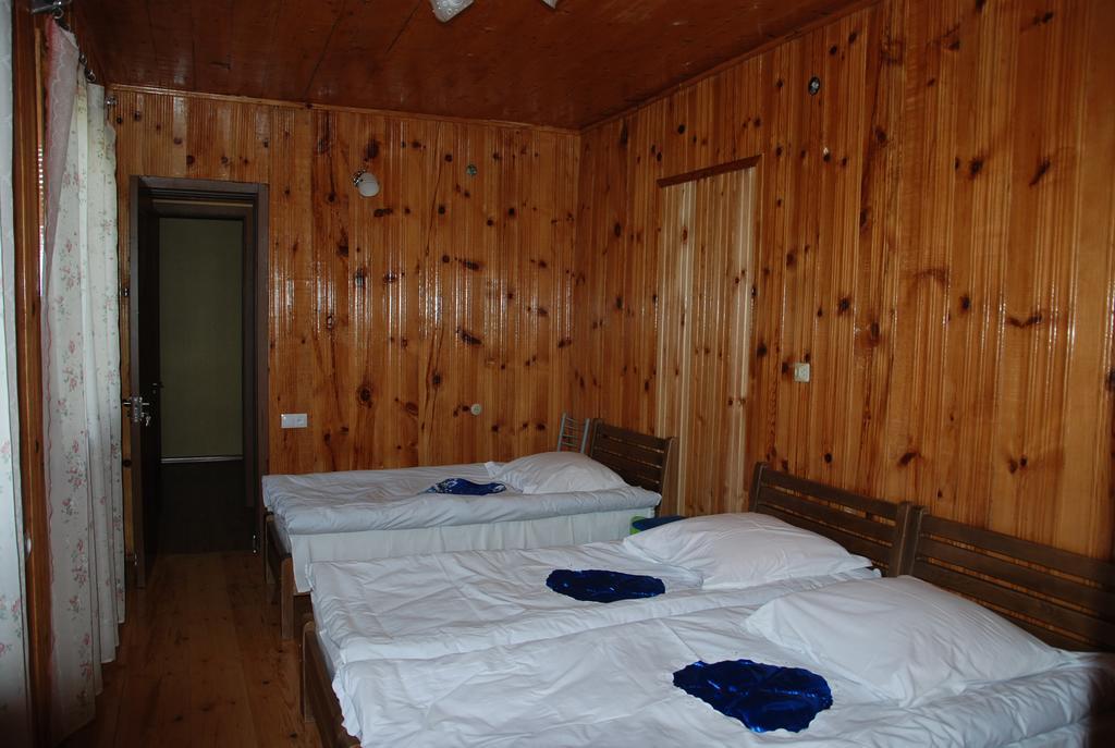 Keti Pilpani Guesthouse Mestia Esterno foto