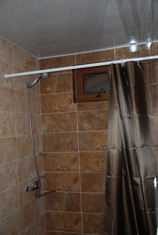 Keti Pilpani Guesthouse Mestia Esterno foto