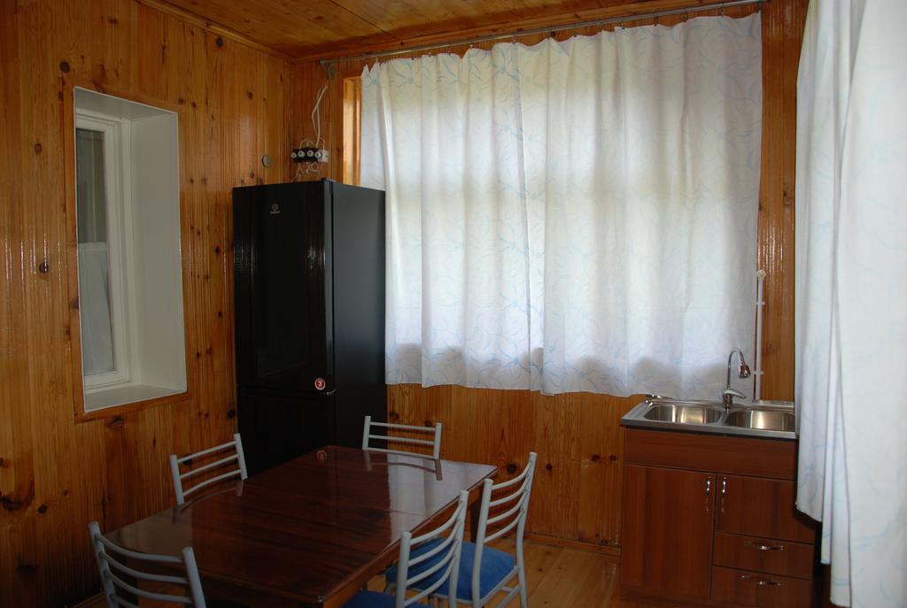 Keti Pilpani Guesthouse Mestia Esterno foto
