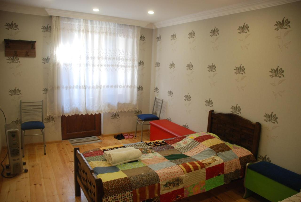 Keti Pilpani Guesthouse Mestia Esterno foto