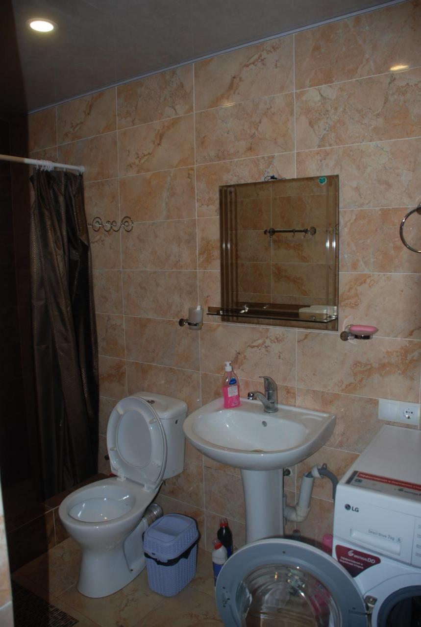 Keti Pilpani Guesthouse Mestia Esterno foto