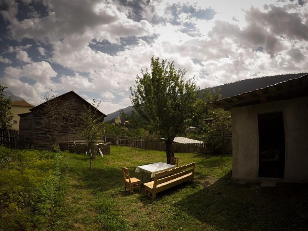 Keti Pilpani Guesthouse Mestia Esterno foto